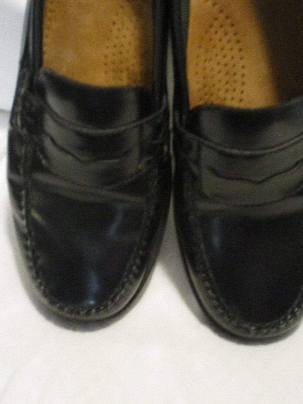 Bass Black Leather Penny Loafers 10 wide - Picture 5 of 10